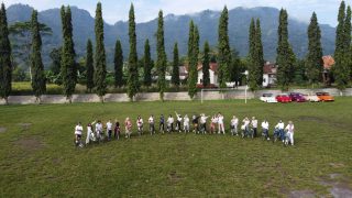 Mengapa Saya Betah Liburan di Borobudur