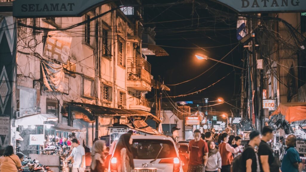 angkringan lik man tugu