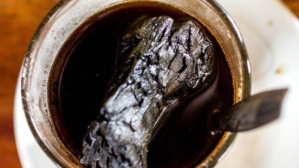 angkringan lik man tugu