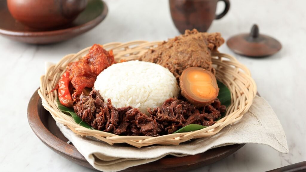 gudeg yu djum wijilan