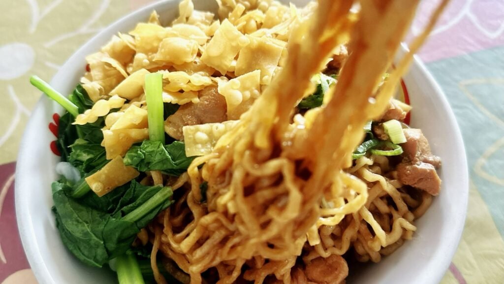 mie ayam bu tumini giwangan