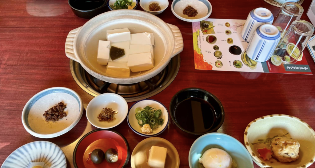 Makan di Kyoto