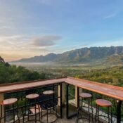 Lantai 3 Kedai Bukit Rhema untuk sunrise dan golden hour Borobudur untuk artikel sarapan setelah sunrise Borobudur