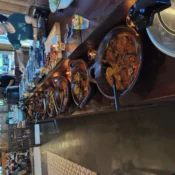 Etalase masakan Jawa Desa Palagan Jogja di wadah tanah liat