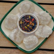 Cireng sebagai camilan keluarga di Kedai Bukit Rhema Magelang