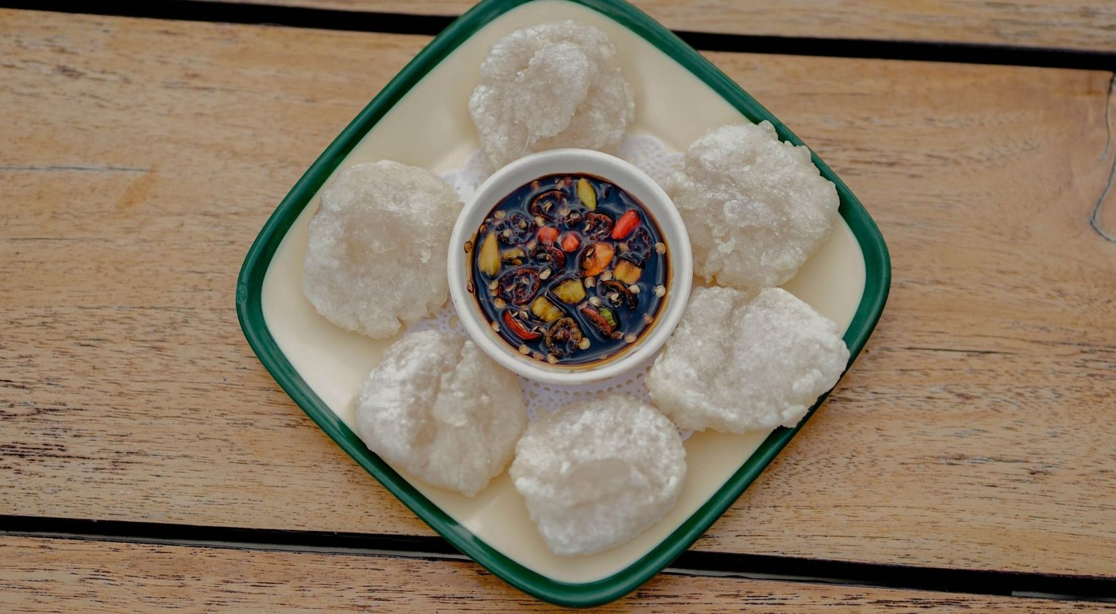 Cireng sebagai camilan keluarga di Kedai Bukit Rhema Magelang